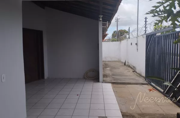 Casa para venda 4 quarto(s) sendo 01 suíte