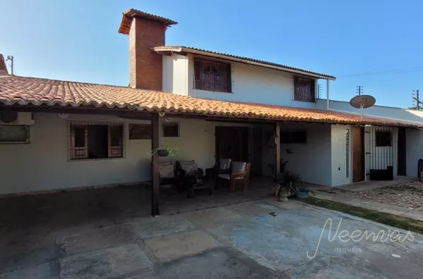 Casa para venda e aluguel 