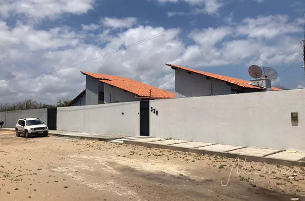 Casa para venda, 4 quarto(s),  Reis Veloso, Parnaíba