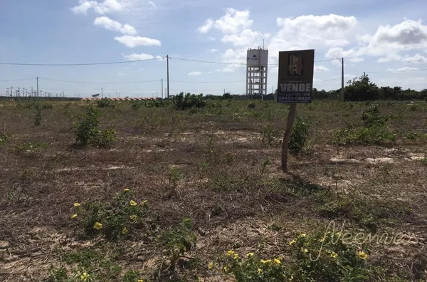 LOTEAMENTO COM EXCELENTE LOCALIZAÇÃO