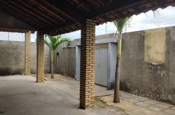 Casa para venda próximo do Hospital Dirceu Arcoverde