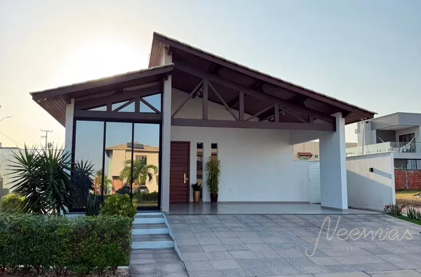Casa para venda, 4 quarto(s),  Floriopolis Parnaíba