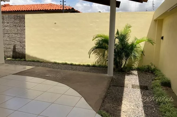 CASA RESIDENCIAL