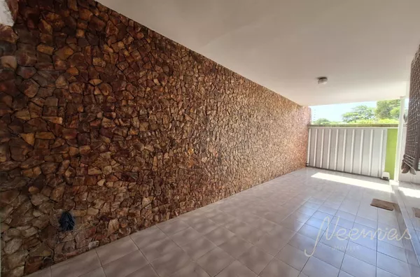 Casa para venda, excelente para clínicas, laboratórios