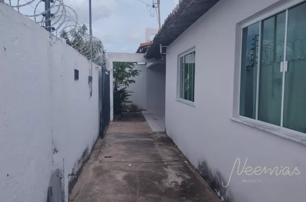 Casa para venda 4 quarto(s) sendo 01 suíte