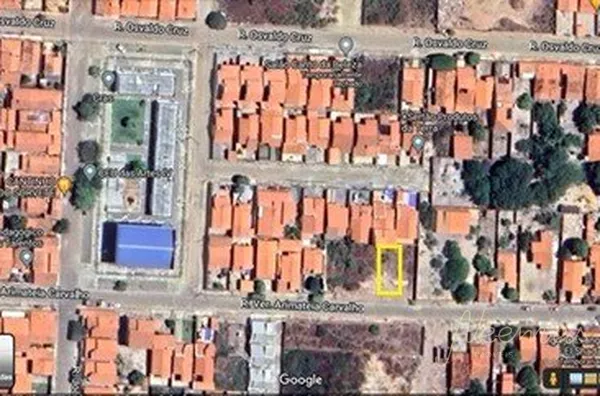 Terreno a venda no Bairro Piauí
