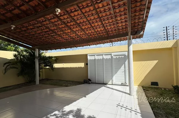 CASA RESIDENCIAL