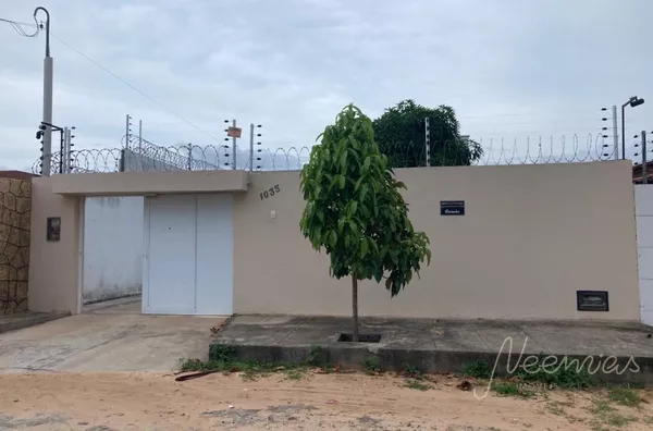 Casa para venda, 3 quarto(s),  Planalto De Monteserra The, Parnaíba