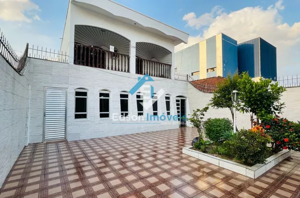 Sobrado Venda e Locação - Vila Rosária