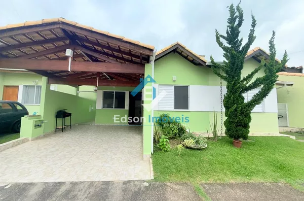 Casa Térrea em Condomínio Fechado - Guararema 