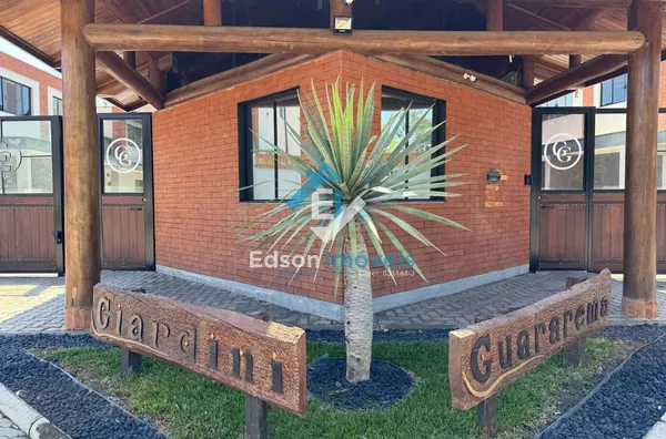 Casa em Condomínio Fechado - Guararema 