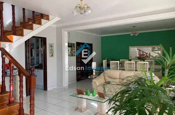 Sobrado Para Venda - Jardim Robru