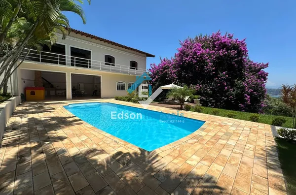 Casa em Condomínio Fechado - Igaratá 