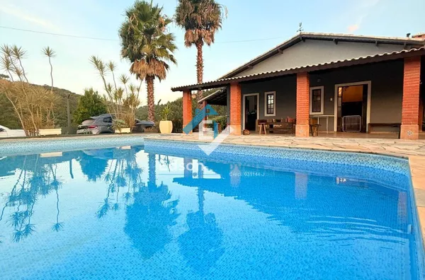 Chácara - Santa Branca