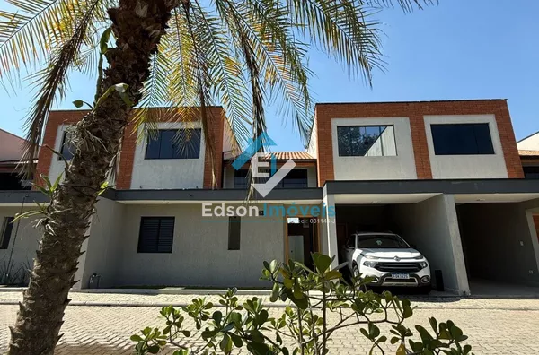 Casa em Condomínio Fechado - Guararema 