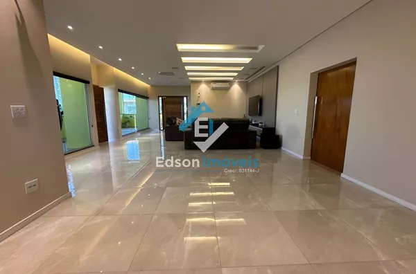 Casa em Condomínio Fechado - Guararema 