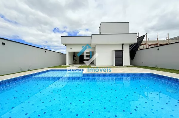 Casa Térrea em Condomínio Fechado - Guararema 