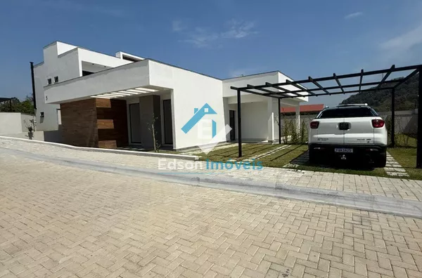 Casa Térrea em Condomínio Fechado -Guararema 