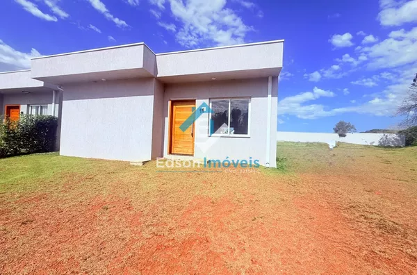 Casa Térrea em Condomínio Fechado - Guararema 