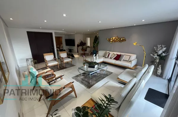 Apartamento à venda no Edifício Biblos no Bairro Santa Paula em São Caetano Do Sul.