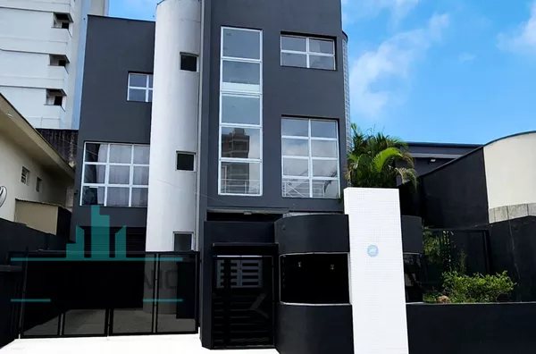 Prédio Comercial para venda no Bairro Santa Terezinha em São Bernardo do Campo.