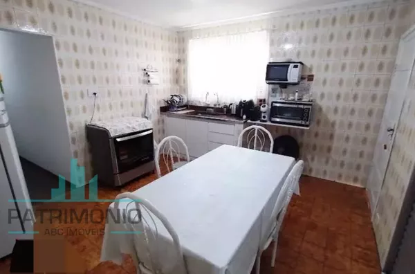 Casa Térrea à venda no Bairro Nova Gerty - São Caetano do Sul.