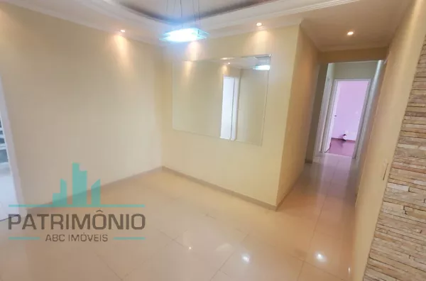 Apartamento à venda no Condomínio Edifício Real Parque Tropical na Vila Da Saúde em São Paulo.