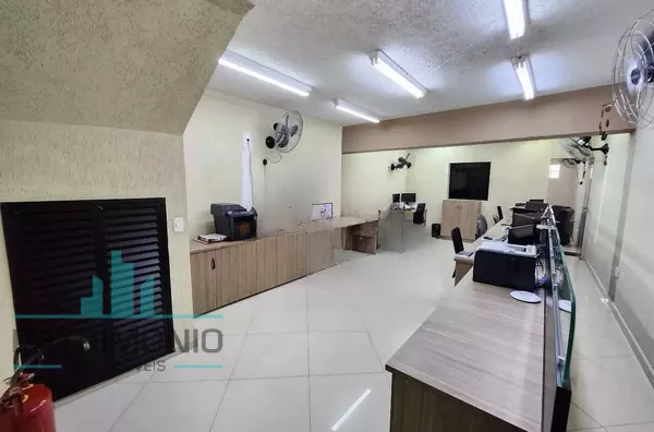 Sobrado mobiliado para locação comercial no bairro Barcelona em São Caetano do Sul. 