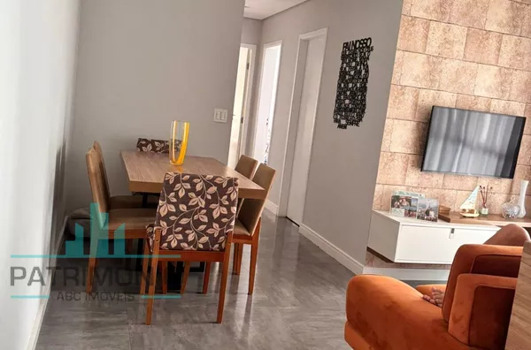 Apartamento à venda no Condomínio Conquista Reserva Campestre no bairro Santa Maria em Santo André.