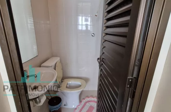 Banheiro de serviço