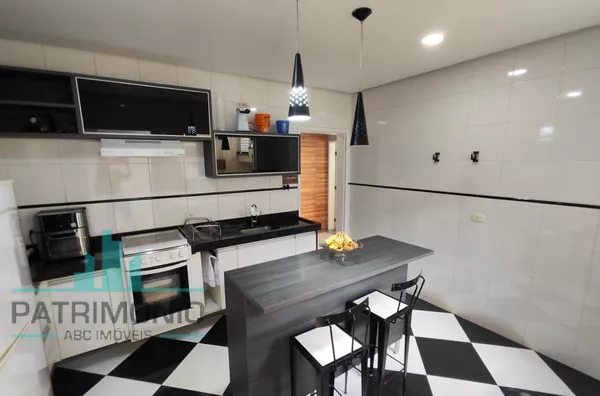 Sobrado Alto Padrão a venda no Bairro Cerâmica em São Caetano do Sul