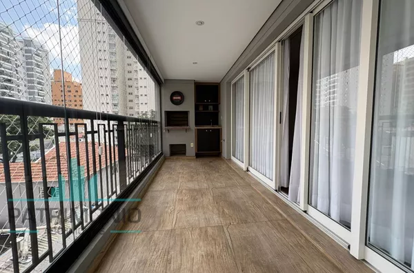 Apartamento para venda e locação no Edifício Raffaello no bairro Santa Paula em São Caetano do Sul.