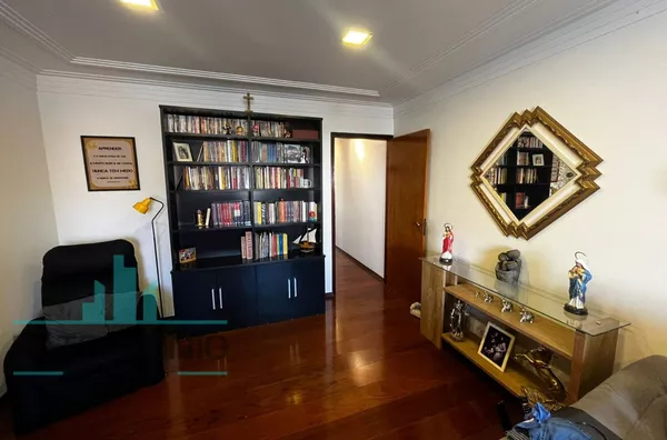 Sobrado à venda no Bairro Olímpico em São Caetano do Sul.