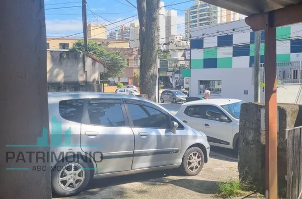 Terreno com casa de 250 m² para venda no Jardim Três Marias em São Bernardo do Campo.