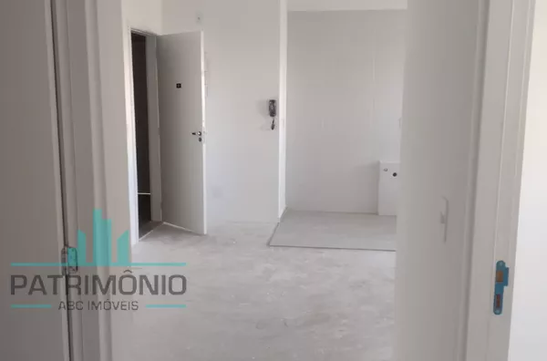 Apartamento a venda no Bairro Campestre em Santo André.