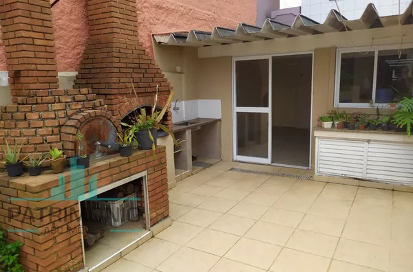 Sobrado à venda na Vila Palmares em Santo André