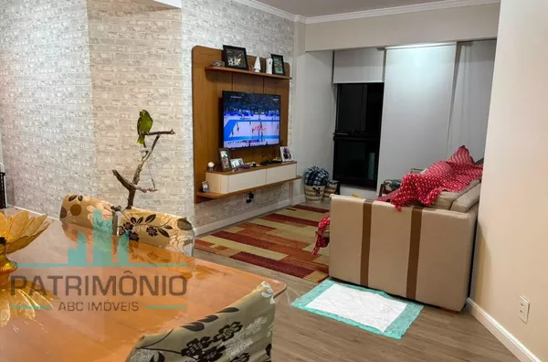 Apartamento à venda no bairro Santa Maria em São Caetano do Sul.