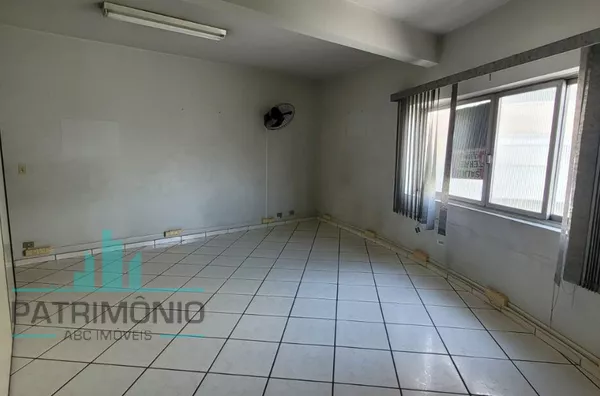 Apartamento para locação no Bairro Olímpico em São Caetano Do Sul.