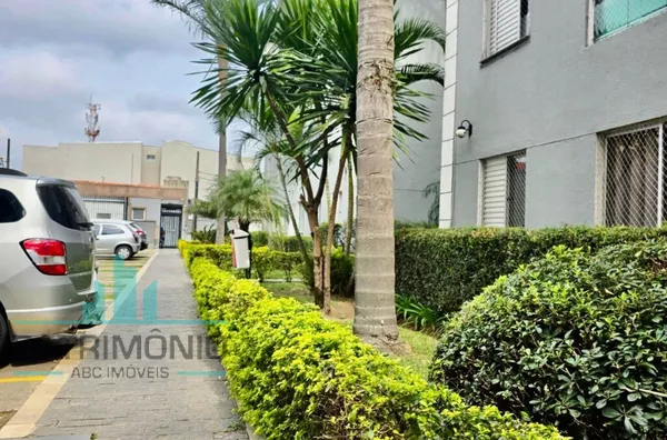 Apartamento à venda no Condomínio Spazio San Marco na Vila São Pedro em Santo André.