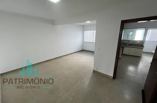 Apartamento à venda no Bairro Santa Paula em São Caetano Do Sul.