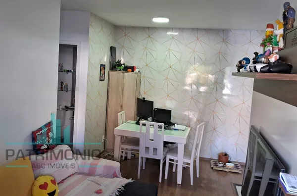 Apartamento à venda no Condomínio Upper no Centro em São Caetano do Sul.