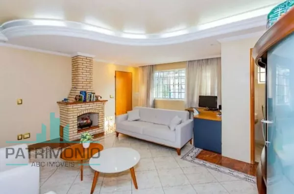 Sobrado com 425m² à venda no Bairro Boa Vista em São Caetano do Sul.