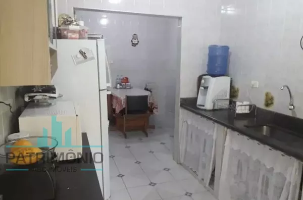 Casa Térrea à venda no bairro Osvaldo Cruz - São Caetano do Sul.