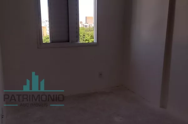 Apartamento a venda no Bairro Campestre em Santo André.