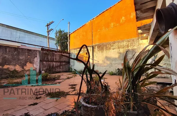 Terreno de 7x17m² com galpão nos fundos a venda no Bairro Boa Vista - São Caetano do Sul