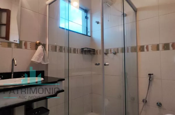 Sobrado Espaçoso com 3 Suítes e 4 Vagas – Bairro Osvaldo Cruz. - Foto 26