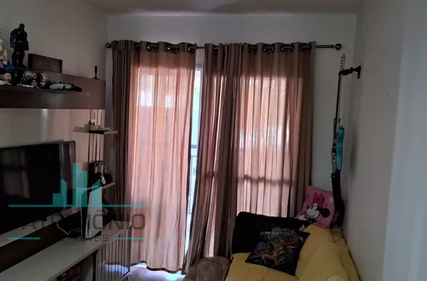 Apartamento à venda no Condomínio Upper no Centro em São Caetano do Sul.