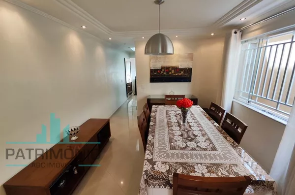 Sobrado à venda no Jardim Santa Cruz (Sacomã) em São Paulo.