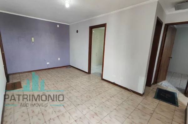 Apartamento para locação no Conjunto dos Radialistas.