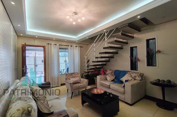 Maravilhoso sobrado à venda no Bairro Santa Paula em São Caetano do Sul.